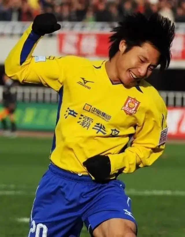 PGSoft-冲刺阶段足总杯传出新动向；亚特兰大官宣签约；管理层表态：话题不断；训练强度明显提升-PGSoft